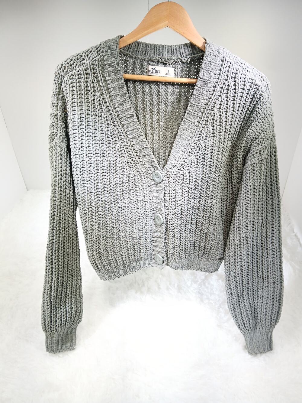 Hollister Gray Chunky Cropped Sweater - Small